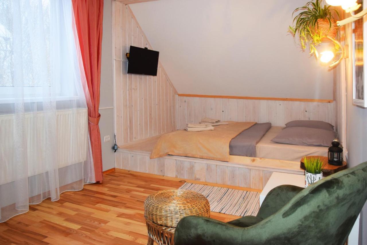 Sadyba Anastasia Slavske Esterno foto